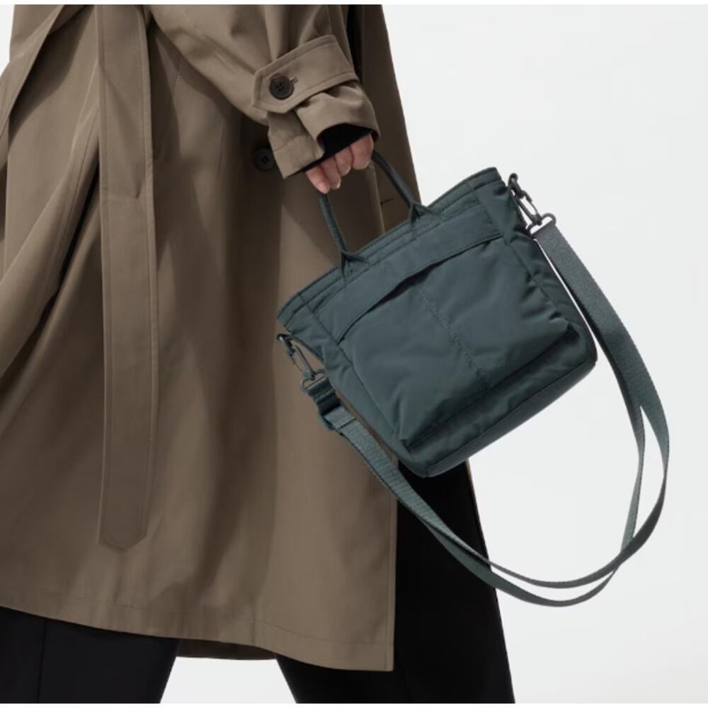 Uniqlo 2Way Utility Mini Bag in Dark Green - Picture 4 of 12